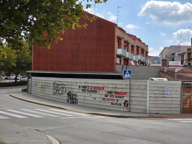 Terrain dans Navarcles, Barcelona à vendre - Photo de l’immeuble – Image 3 sur 9