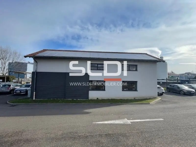 Bureau dans Rillieux-la-Pape à louer Photo de l’immeuble– Image 1 sur 9