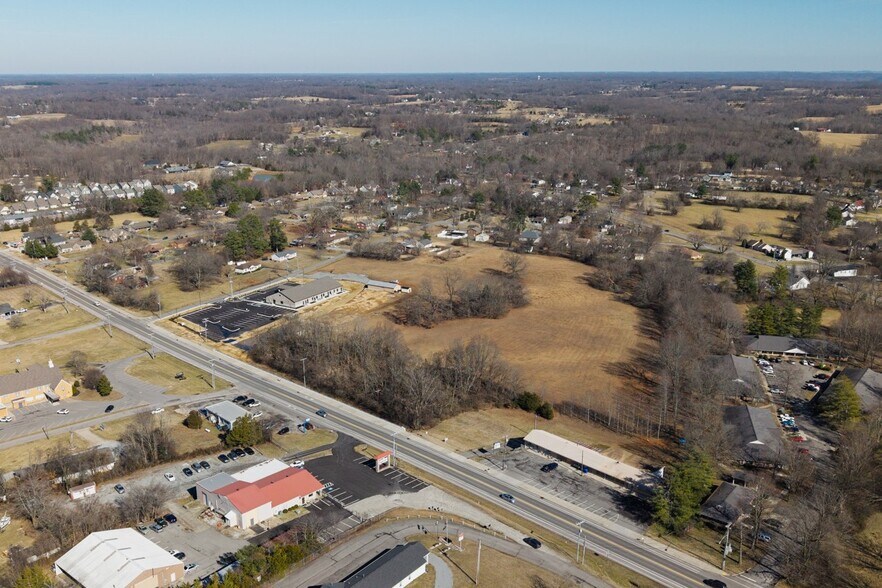 105 Eastside Dr, White House, TN à vendre - Photo principale – Image 1 sur 14
