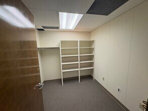 1101 N Kings Hwy, Cherry Hill, NJ à louer Photo intérieure– Image 1 sur 5