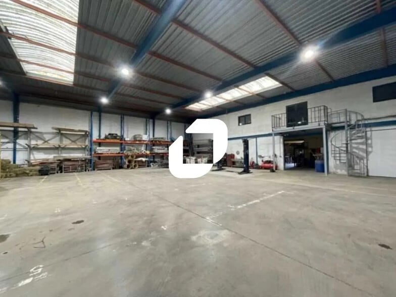 8 Allée Du Grand Pré, Marines à vendre - Photo de l’immeuble – Image 1 sur 13