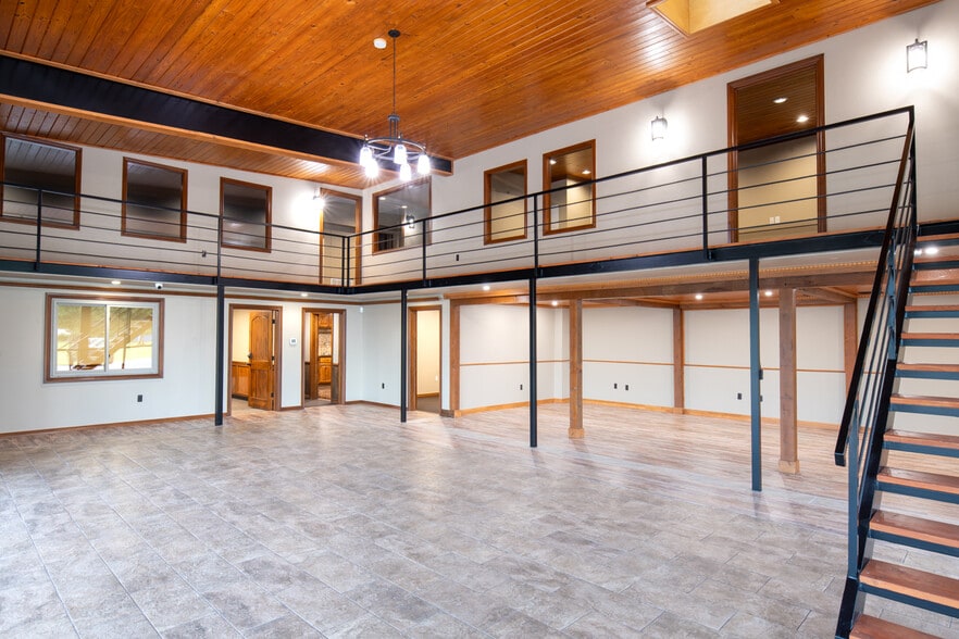 12007 NE 23rd St, Choctaw, OK à vendre - Hall d’entrée – Image 3 sur 25