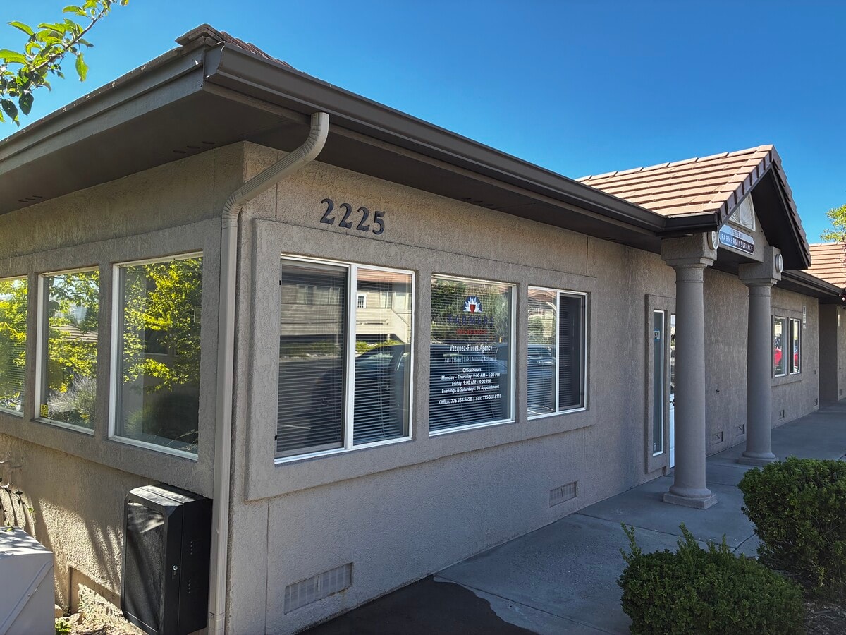 2225 Green Vista Blvd, Sparks, NV 89431 - Lot 305 - - Photo intérieure - Image 2 of 7