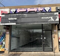 12701-12723 Merrick Blvd, Jamaica, NY à louer Photo intérieure– Image 1 sur 9