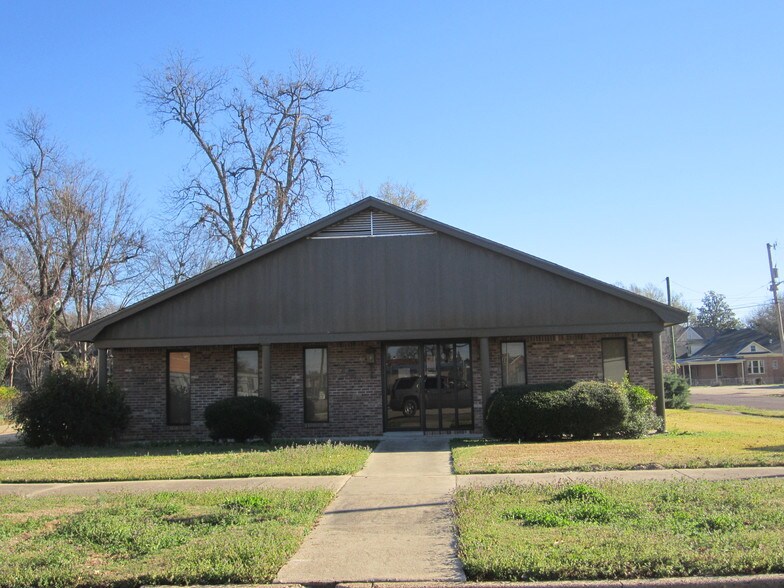 215 Lamar St, Greenwood, MS à vendre - Photo principale – Image 1 sur 1