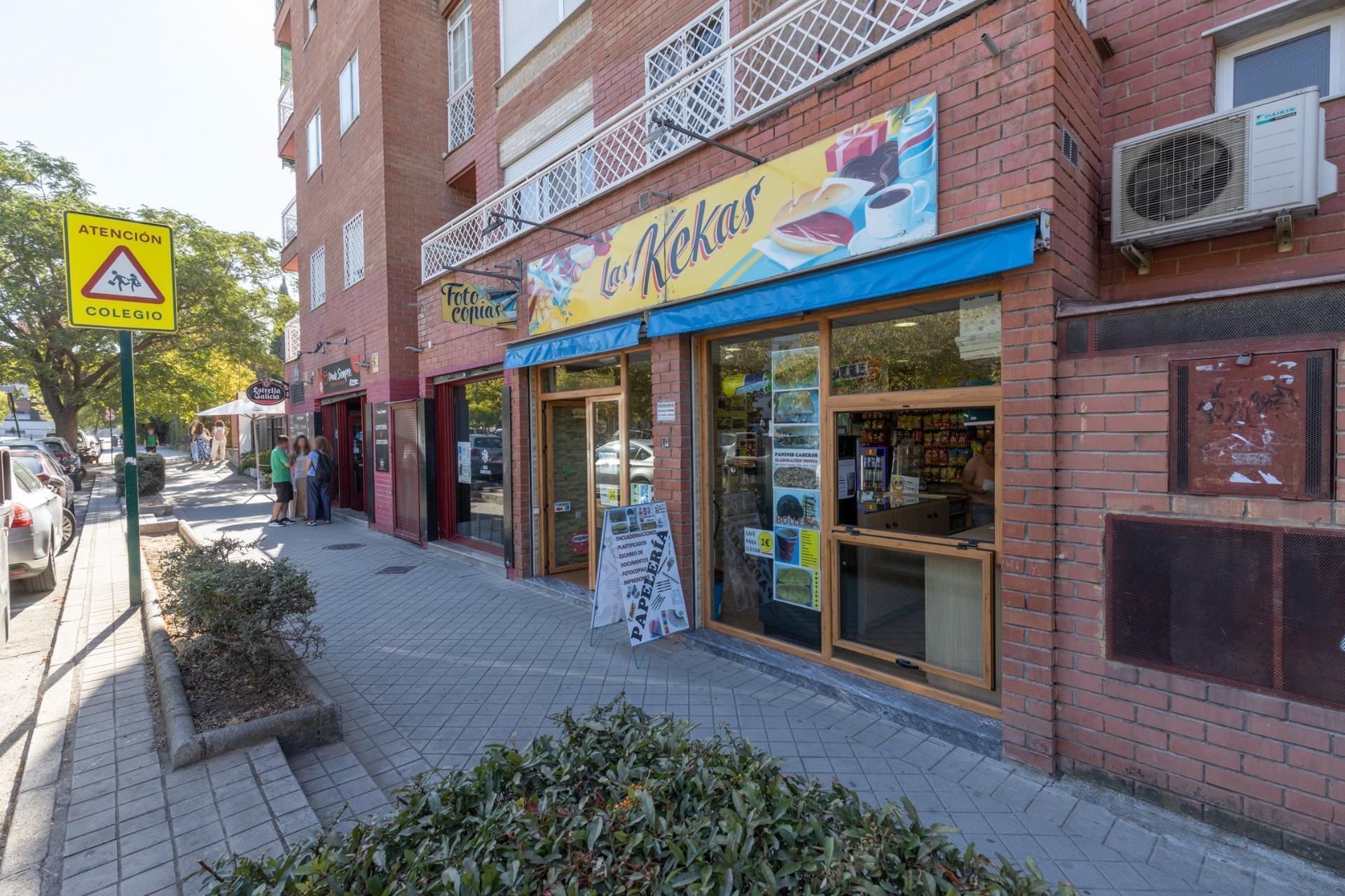 Local commercial dans Granada, Granada à vendre Photo de l’immeuble– Image 1 sur 23