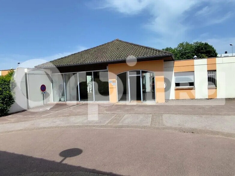 Bureau dans Limoges à vendre - Photo de l’immeuble – Image 1 sur 7