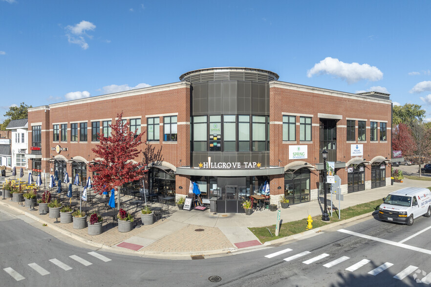 800 W Hillgrove Ave, Western Springs, IL à louer - Photo principale – Image 1 sur 13