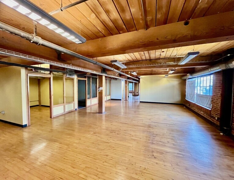 1810-1812 Harrison St, San Francisco, CA à louer - Photo de l’immeuble – Image 2 sur 10