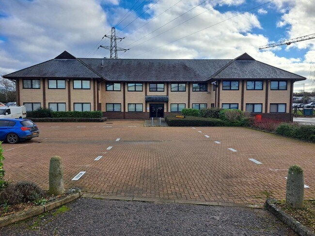 Plus de détails pour Alington Rd, St. Neots - Bureau à louer