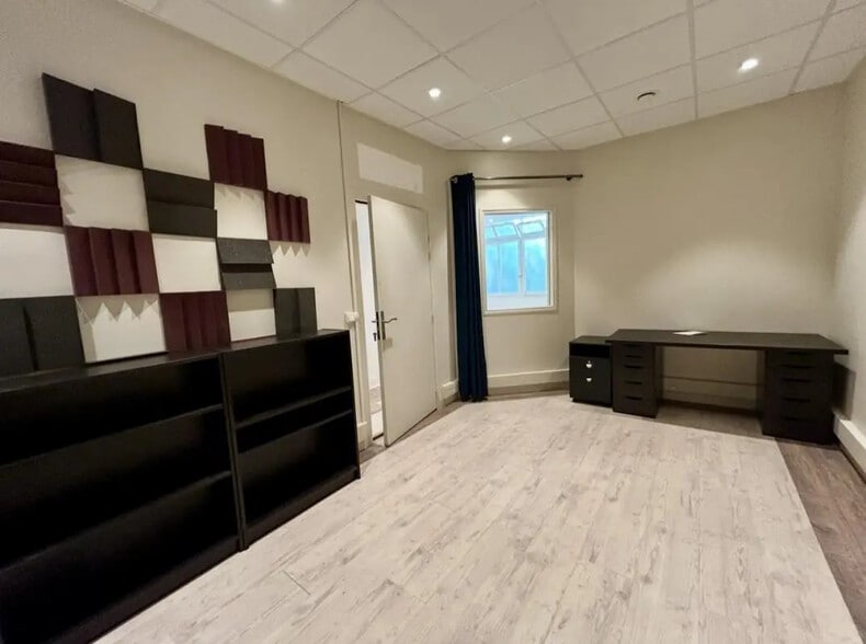 Bureau dans Paris à louer - Photo de l’immeuble – Image 3 sur 6