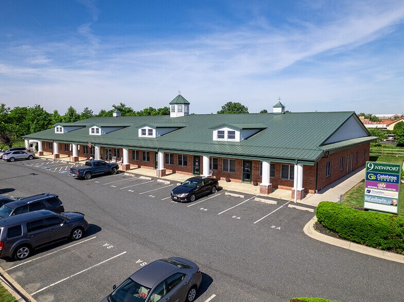 9 Newport Dr, Forest Hill, MD à louer - Photo de l’immeuble – Image 2 sur 3