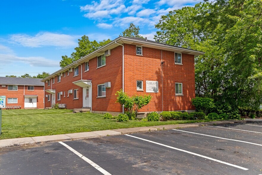 820 French St, Jeffersonville, IN à vendre - Photo de l’immeuble – Image 3 sur 12