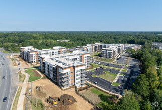 930 W Mallard Creek Church Rd, Charlotte, NC - VUE AÉRIENNE  vue de carte