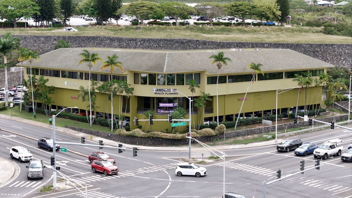 75-1000 Henry St, Kailua Kona, HI à vendre Photo de l’immeuble– Image 1 sur 26