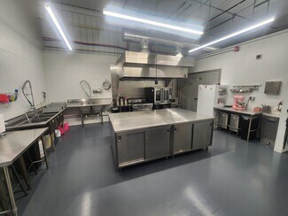 Plus de détails pour 4389 N Long Rd, Columbus, IN - Industriel/Logistique à vendre