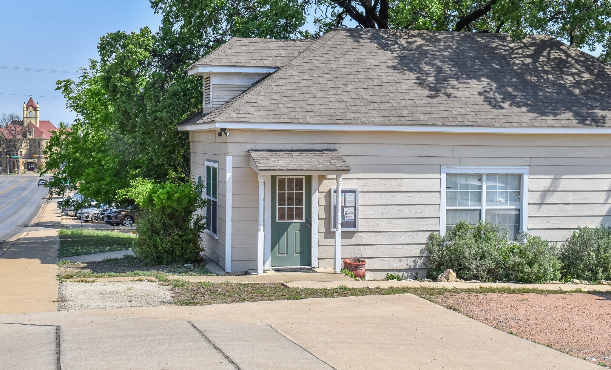 405 S Bridge St, Brady, TX à vendre Photo de l’immeuble– Image 1 sur 1