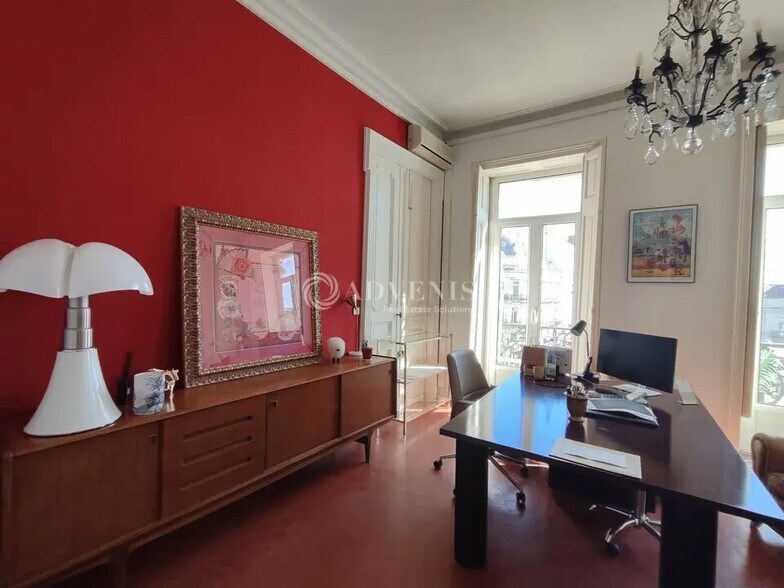 Bureau dans Montpellier à louer - Photo de l’immeuble – Image 2 sur 8