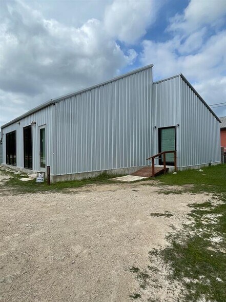 13505 Fitzhugh Rd, Austin, TX à louer - Photo de l’immeuble – Image 2 sur 2