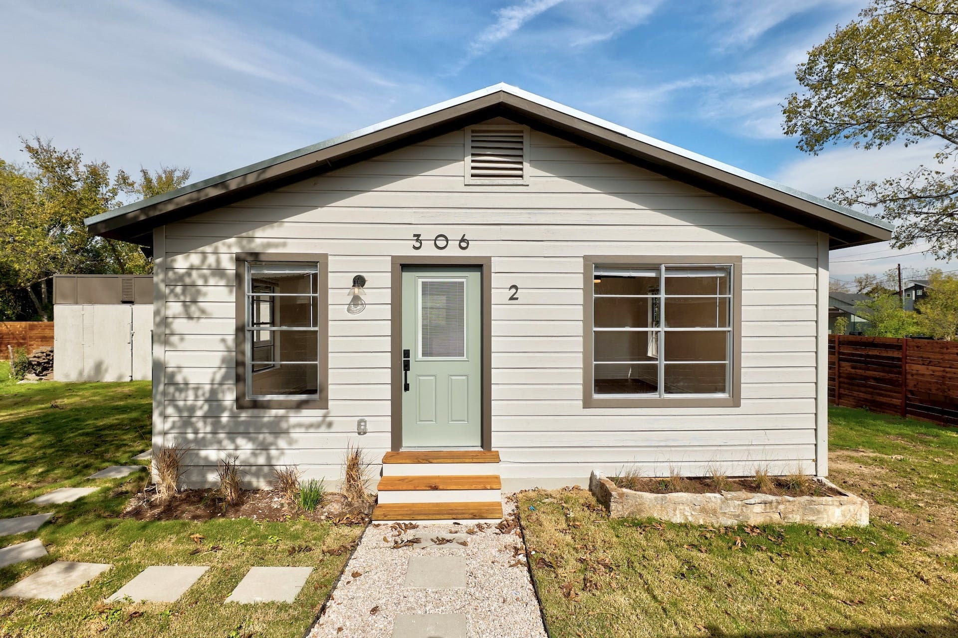 306 W Stassney Ln, Austin, TX à vendre Photo principale– Image 1 sur 25