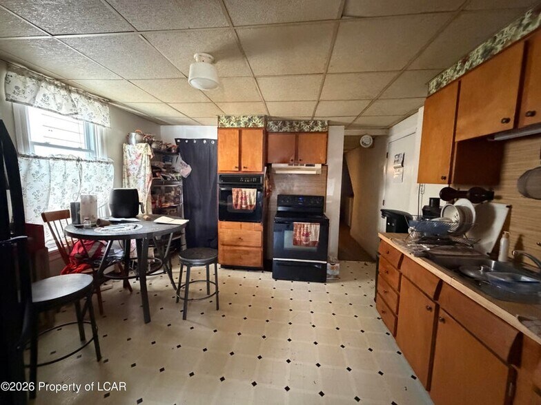 71 N Kennedy St, Mcadoo, PA à vendre - Photo de l’immeuble – Image 3 sur 18