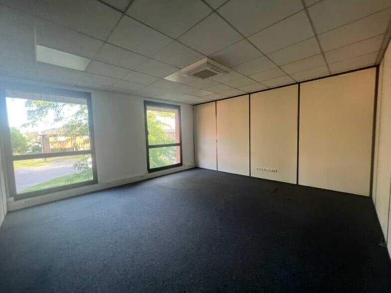 Bureau dans Lezennes à louer - Photo intérieure – Image 3 sur 7