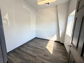 16547 US Highway 19, Hudson, FL à louer Photo intérieure– Image 2 sur 10