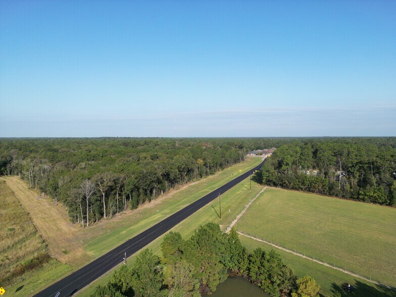 10375 Major Dr, Beaumont, TX à vendre - Photo de l’immeuble – Image 2 sur 4