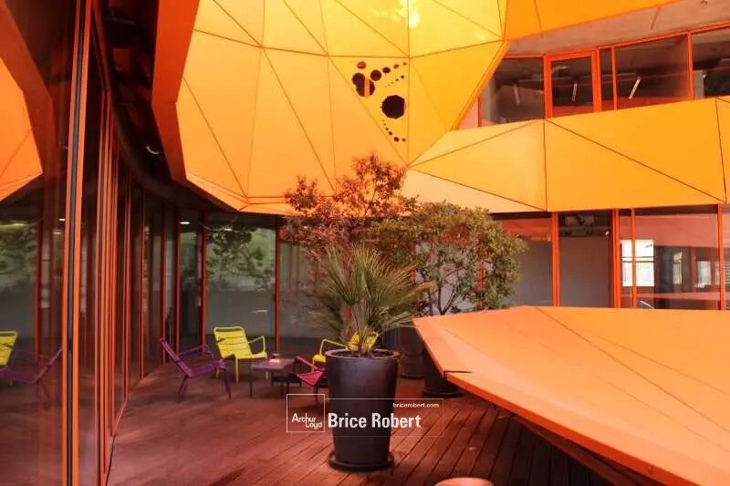 Bureau dans Lyon à louer - Photo de l’immeuble – Image 3 sur 13