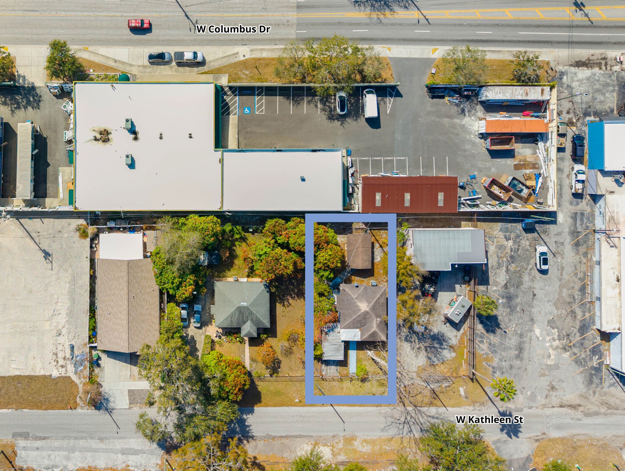 2120 W Kathleen St, Tampa, FL à louer Photo principale– Image 1 sur 2