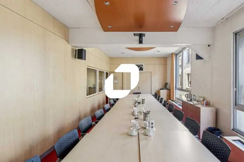 Bureau dans Paris à vendre - Photo de l’immeuble – Image 3 sur 11