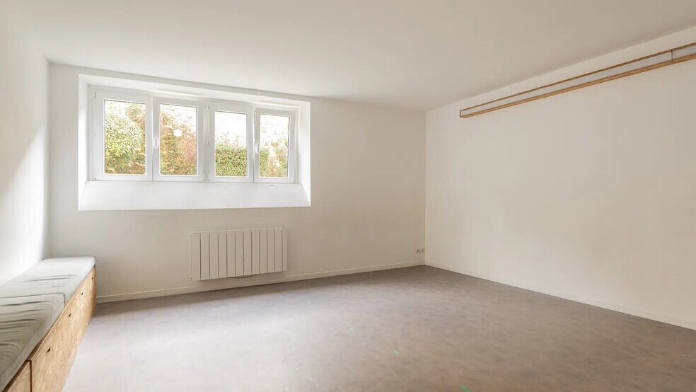 Bureau dans Neuilly-sur-Seine à vendre - Photo de l’immeuble – Image 3 sur 8