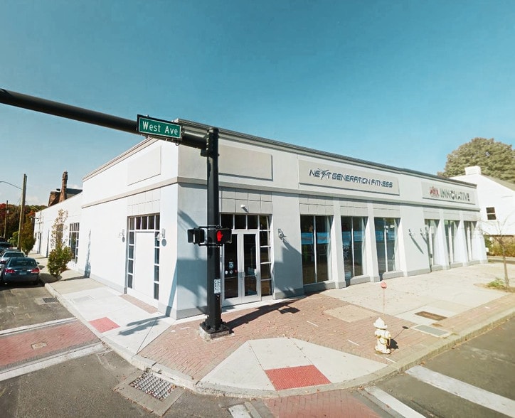 698 West Ave, Norwalk, CT à louer - Photo principale – Image 1 sur 2