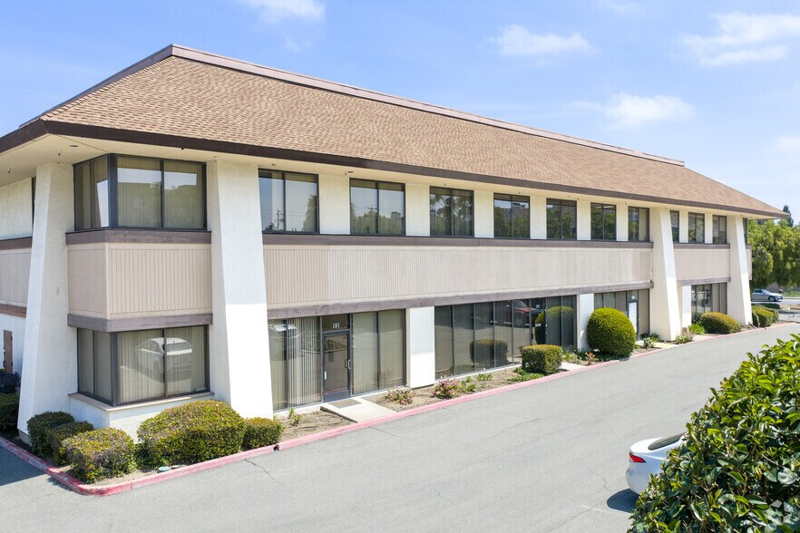 1021 S Wolfe Rd, Sunnyvale, CA à louer - Photo de l’immeuble – Image 2 sur 6