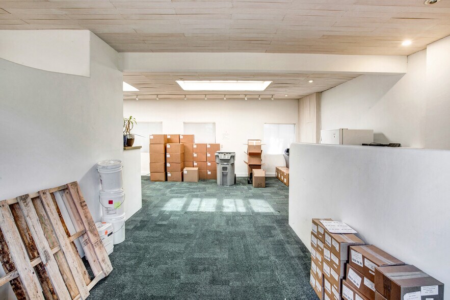 27 Gate 5 Rd, Sausalito, CA à louer - Photo de l’immeuble – Image 2 sur 9