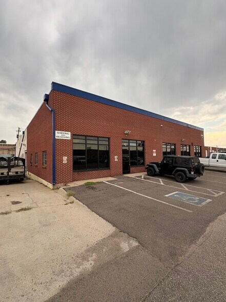 2494 W 2nd Ave, Denver, CO à louer - Photo de l’immeuble – Image 2 sur 8