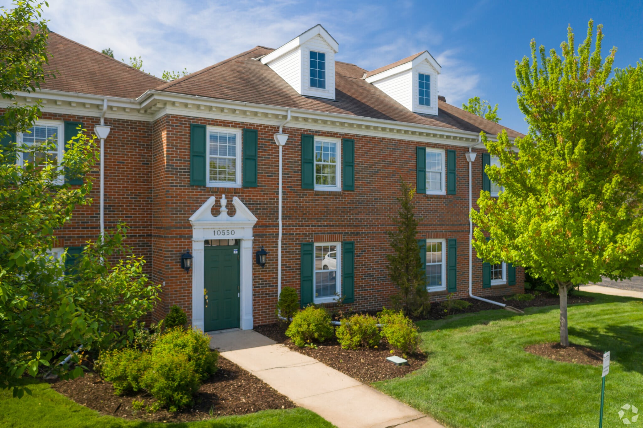 10550 Marty St, Overland Park, KS à louer Photo principale– Image 1 sur 12