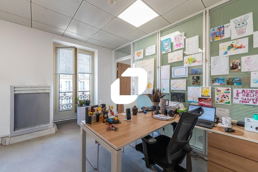 31 Rue De Châteaudun, Paris à louer - Photo intérieure – Image 3 sur 14