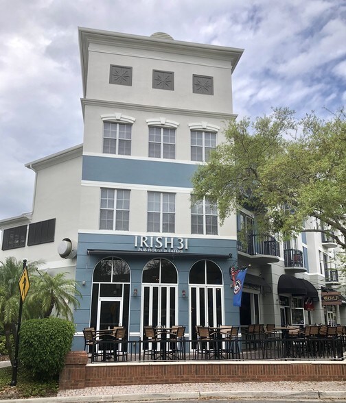 9912 Linebaugh Ave, Tampa, FL à louer - Photo de l’immeuble – Image 2 sur 3