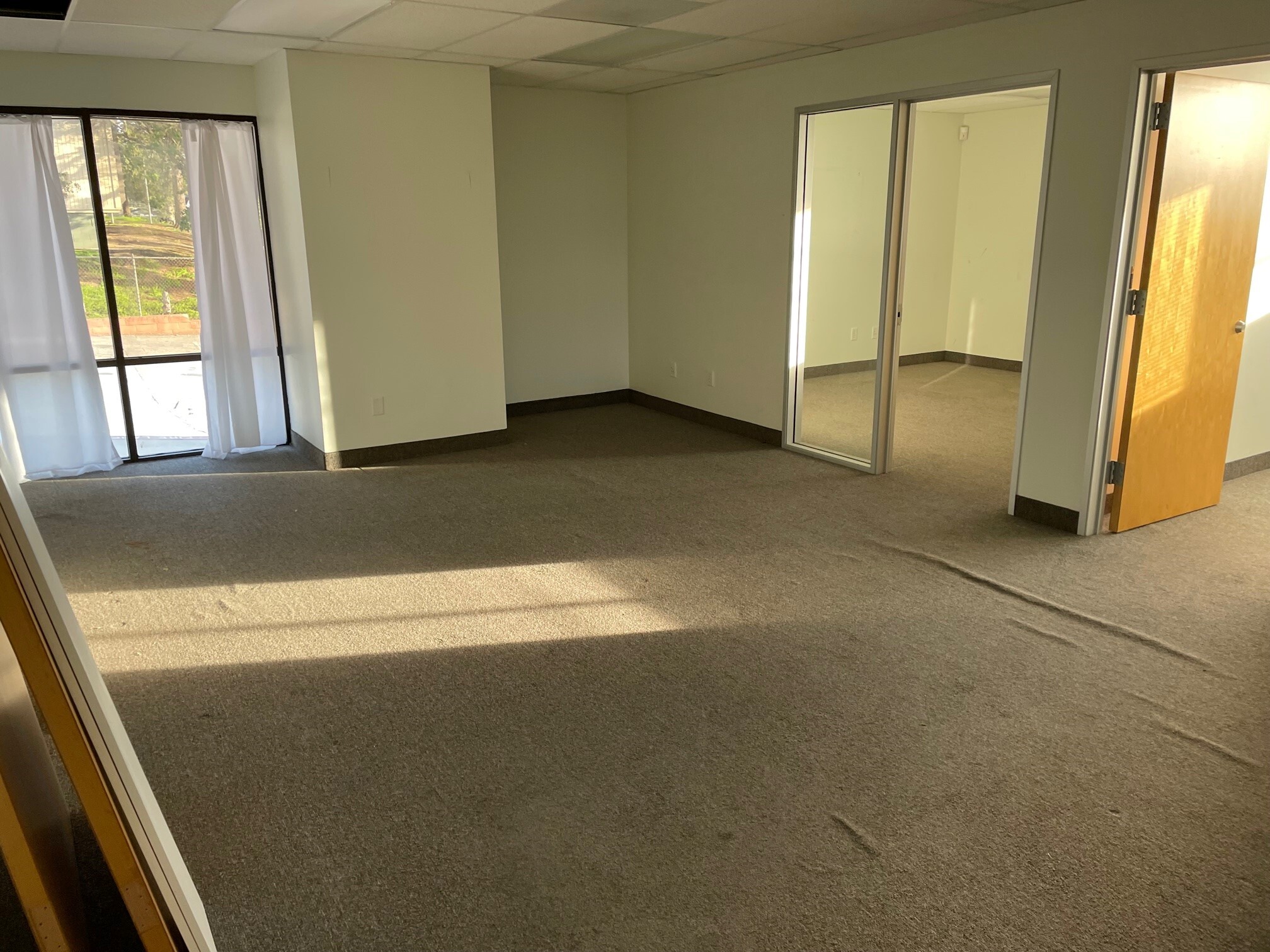 3056 Del Monte Blvd, Marina, CA à louer Photo intérieure– Image 1 sur 8