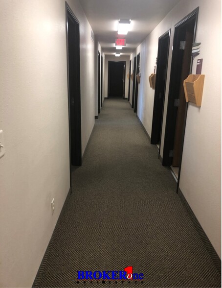 2300 Gasser Rd, Riverton, WY à vendre - Photo intérieure – Image 3 sur 9