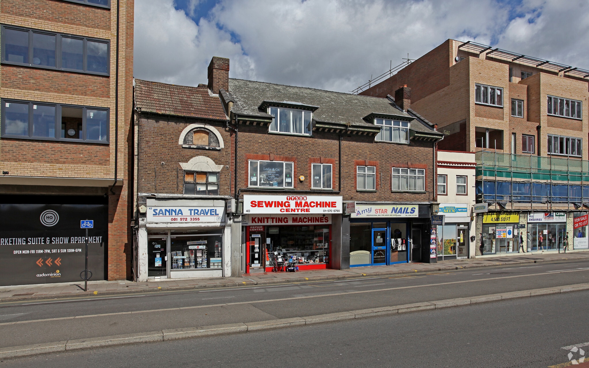 40 High St, Hounslow à louer Photo principale– Image 1 sur 5