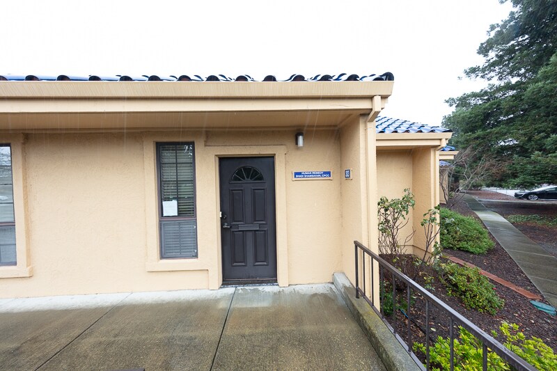 1436 Professional Dr, Petaluma, CA à vendre - Photo de l’immeuble – Image 3 sur 21