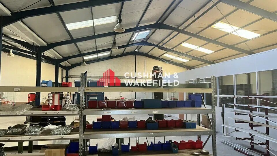 Local d’activités dans Colomiers à louer - Photo intérieure – Image 3 sur 6