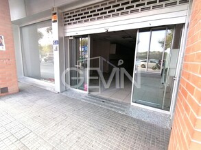 Local commercial dans Santa Perpètua de Mogoda, Barcelona à louer Photo de l’immeuble– Image 1 sur 16