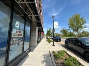 515-555 Roger Williams Ave, Highland Park, IL à louer Photo de l’immeuble– Image 2 sur 7