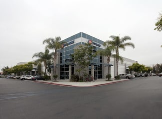 Plus de détails pour 13312 Imperial Hwy, Santa Fe Springs, CA - Local commercial à louer