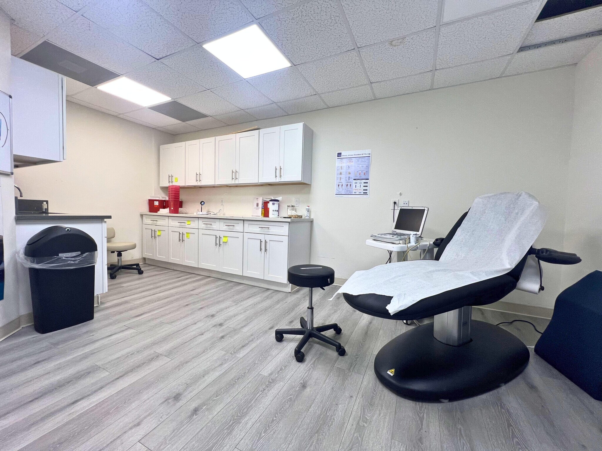 10800 Paramount Blvd, Downey, CA à louer Photo intérieure– Image 1 sur 7