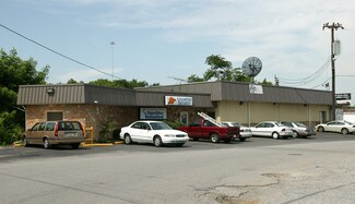 Plus de détails pour 715 Poplar Ave, Nashville, TN - Bureau à louer