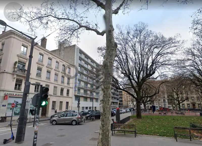 Bureau dans Lyon à louer - Photo de l’immeuble – Image 1 sur 5